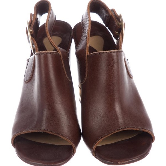 Authentic Chloe leather pumps - Picture 3 of 5